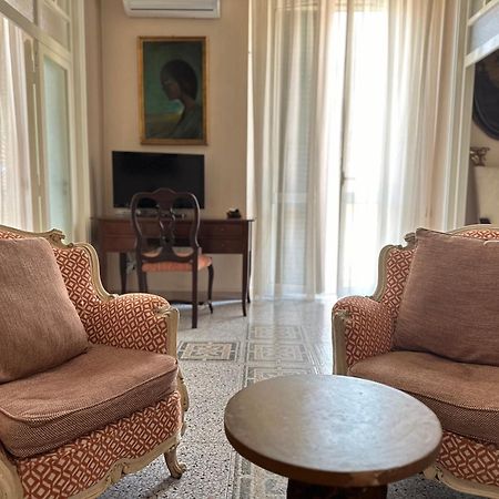 Luxury Suite Vitruvio 55 Formia Exterior photo